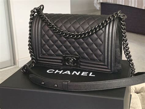 chanel old medium boy bag review|Chanel boy new medium price.